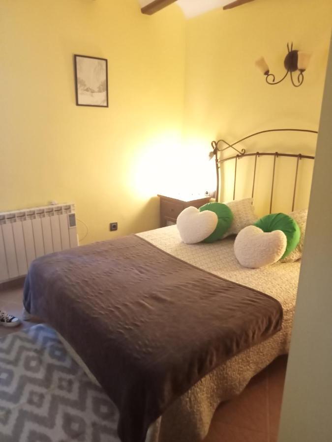 דירות Escas Casa Coix מראה חיצוני תמונה